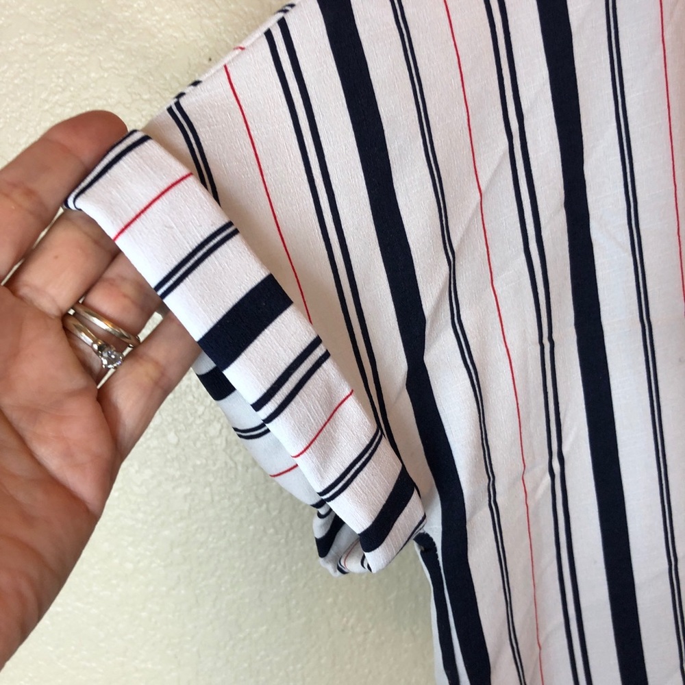 Lila Li || Striped Button Blouse - Picture 3 of 8
